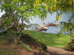 1800 E Phillips Lake Loop Rd, Shelton, WA 98584