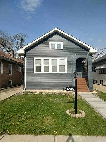 1st image of 1206 S 15th Ave