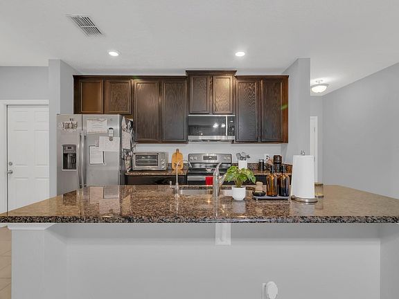 4th image of 1739 Kato Way