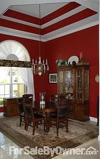 Dining Room
						:
						Stepped Tray Ceilings