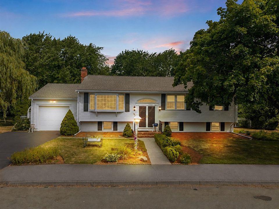 1st image of 45 Sun Valley Dr