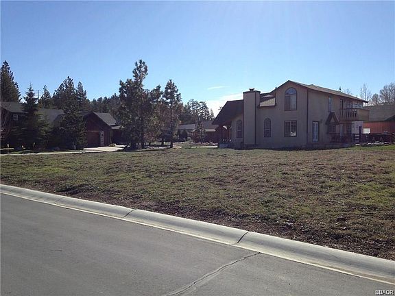 2nd image of 296 Meadow Circle Dr