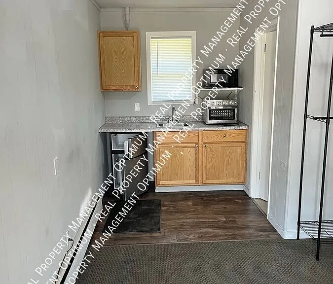 806 W 5th St #22 — Photo 1