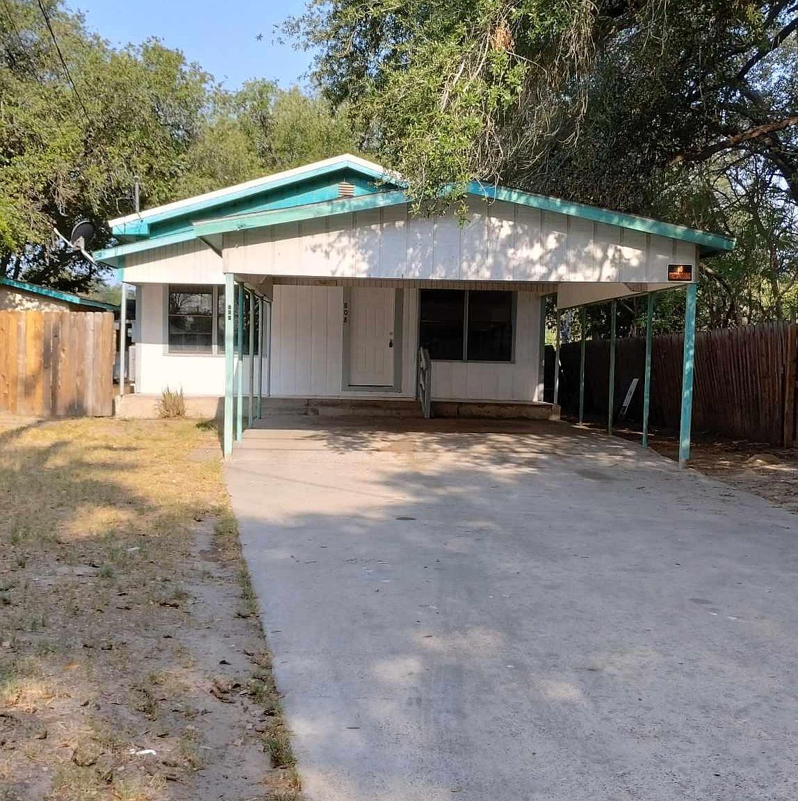 808 S Terrell St, Falfurrias, TX 78355 Zillow