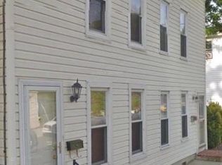 4 Union St, Westminster, MD 21157