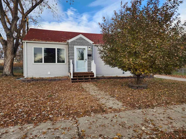 1100 2nd Ave SW, Minot, ND 58701