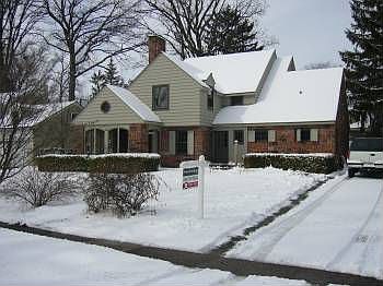 1st image of 821 Westwood Dr