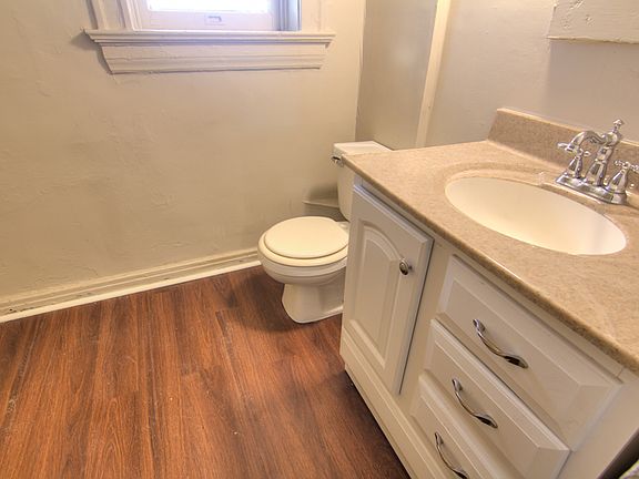 4th image of 2005 Chippewa St Unit A