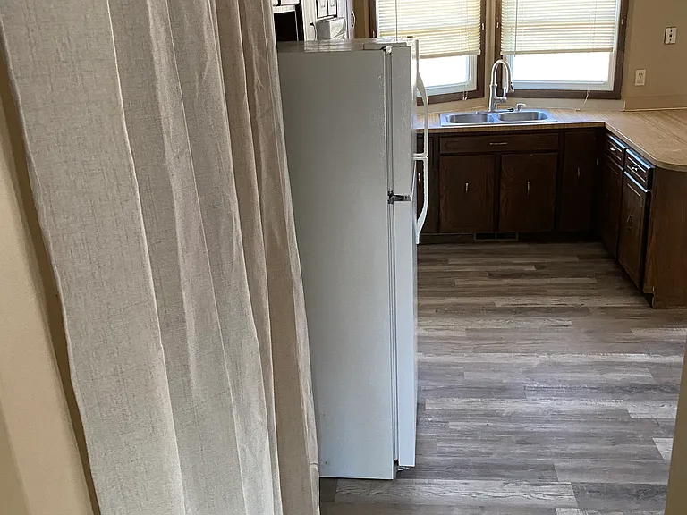 702 Shannon Rd — Photo 5