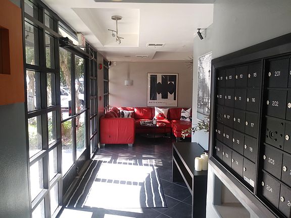 3rd image of 11041 Hesby St APT 106