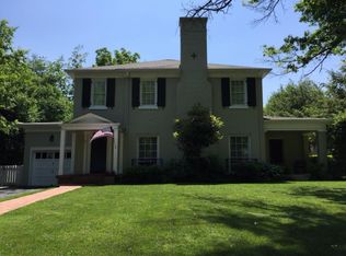 17 Long Crescent Dr, Bristol, VA 24201