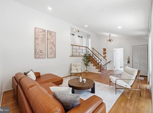 5617 Hershey Ln, Alexandria, VA 22312