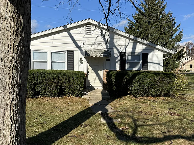 130 Gerke Ave #128 — Photo 3