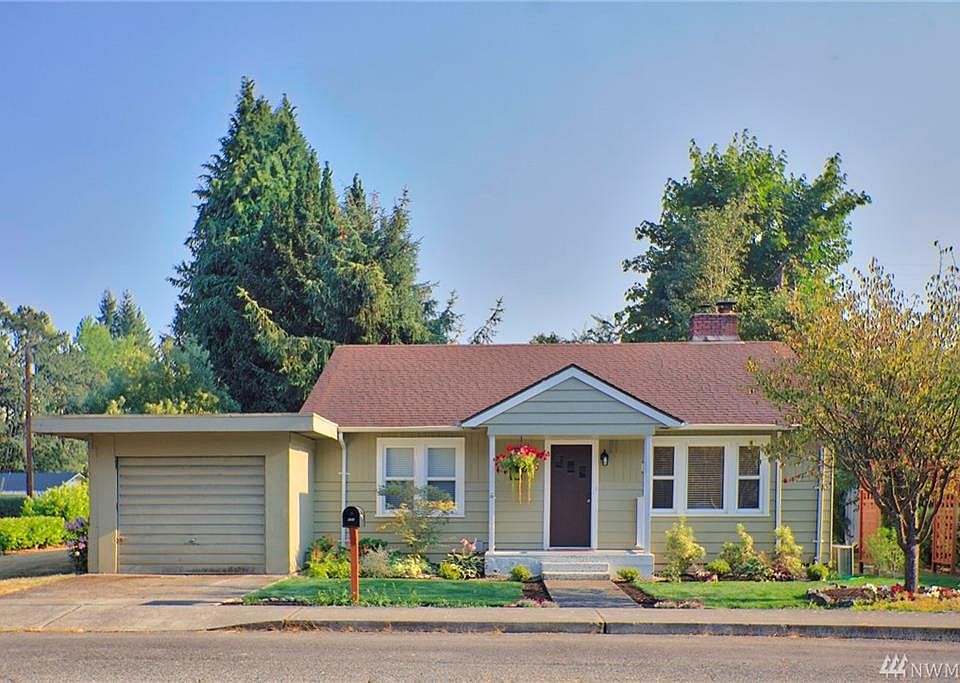 1st image of 231 Lee St SE