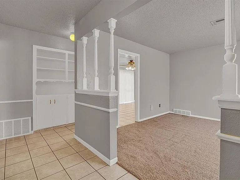 1000 W Silver Meadow Dr — Photo 3