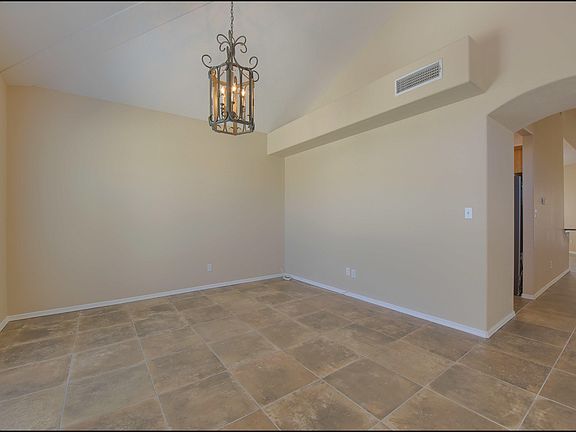 5th image of 6112 Los Fuentes Dr
