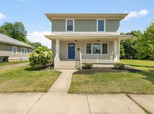 915 W Oak St, South Bend, IN 46616