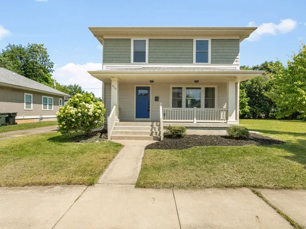 915 W Oak St, South Bend, IN 46616
