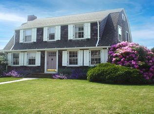 26 Crescent St, Groton, CT 06340