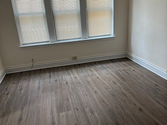 5th image of 1026 N Talman Ave #1N