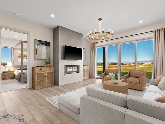 3rd image of 155 Balmoral Trl Unit A