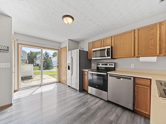 3rd image of 534 Rockets St #134