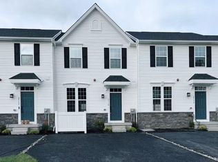 2550 Baydon Ln, Coatesville, PA 19320