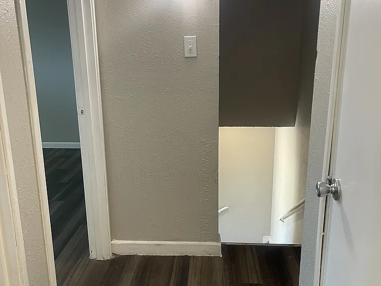 Avaya Garland Apartments — Photo 22