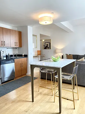 Rented by Compass | media 13