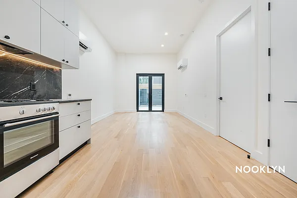 Rented by Nooklyn NYC LLC | media 6
