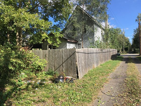 3rd image of 1715 S 7th St