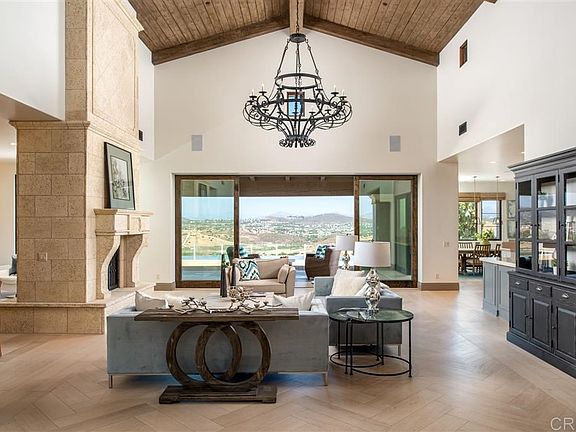 3rd image of 8363 Sendero De Alba