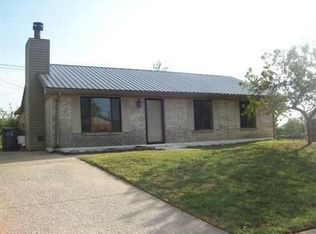 3812 Salmon Ct, Lexington, KY 40517