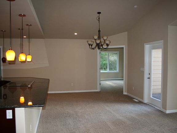 4th image of 14821 Mountain Vista Dr SE