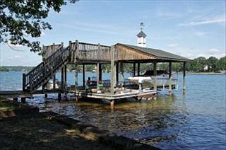 1st image of 129 Gross Point Dr