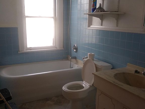 3rd image of 573 W Delavan Ave #2