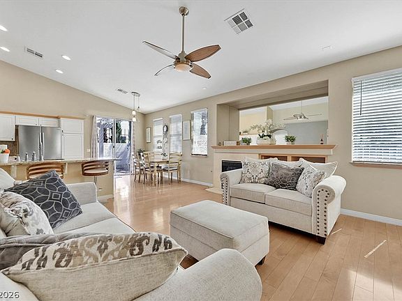 4th image of 9720 Ravine Ave