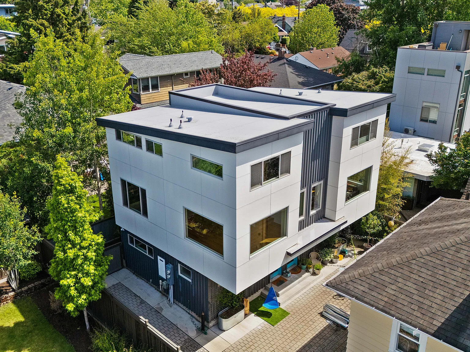 Ballard SFH — Photo 4
