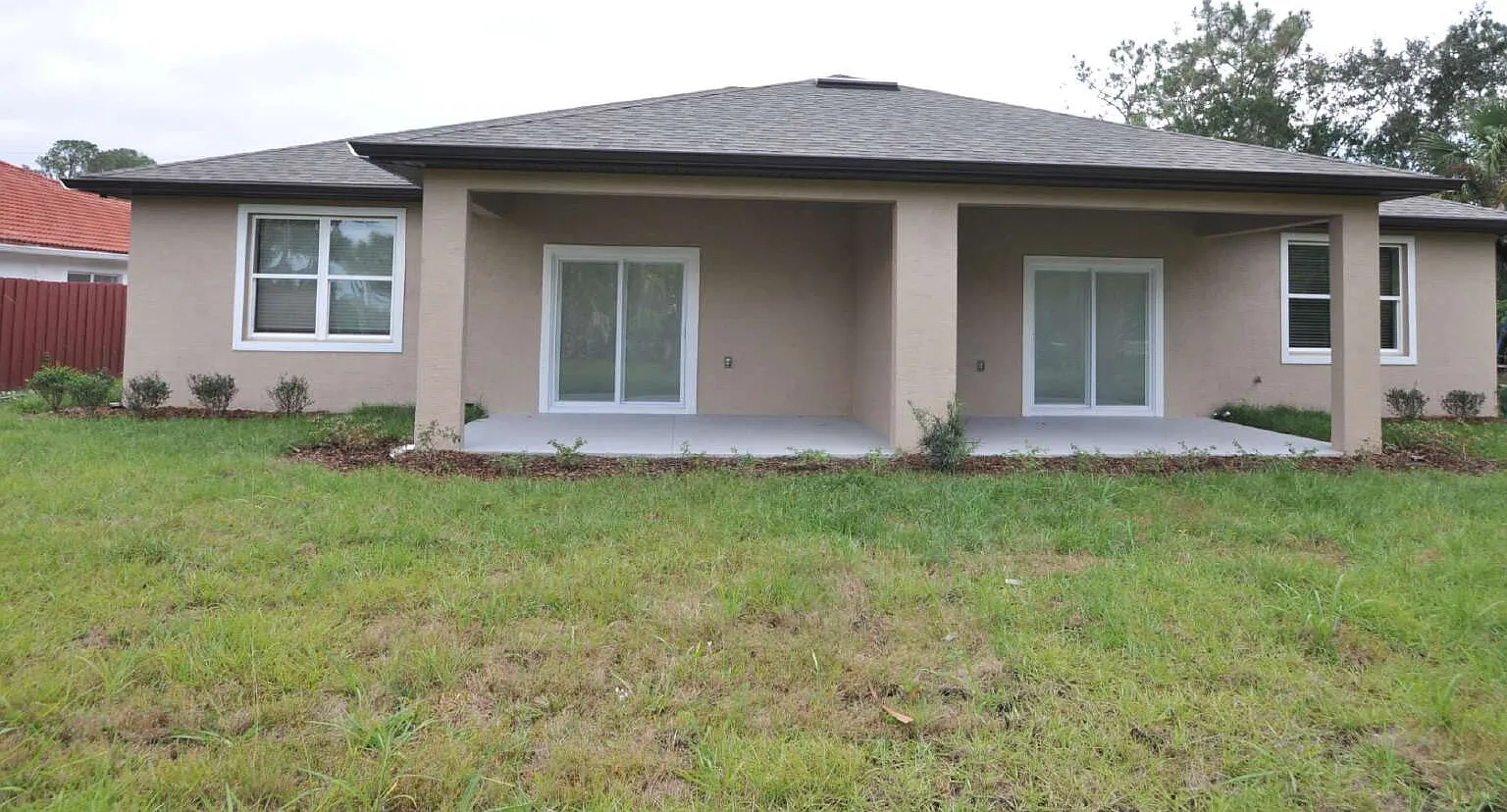 3 bed, 2.0 bath, 1511 sqft, $2,150 — Photo 2