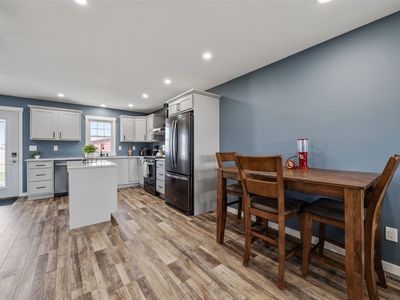 5933 Troy Mills Rd, Coggon, IA, 52218