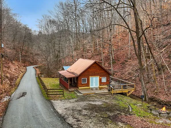 269 Star Gap Rd, Stanton, KY 40380