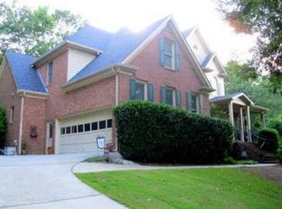 2254 Duncans Shore Dr, Buford, GA 30519