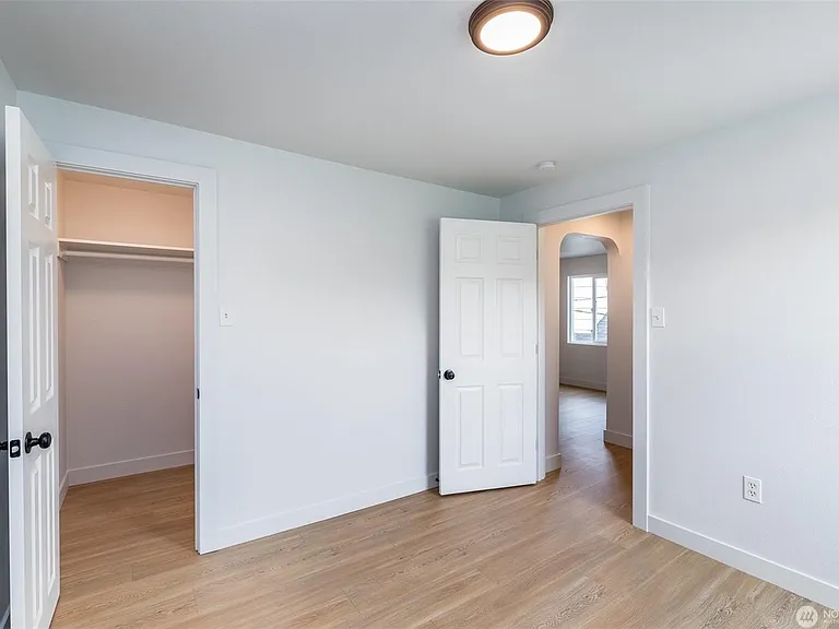 102 D St SW #E — Photo 9