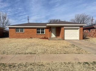 2121 N Zimmers St, Pampa, TX 79065