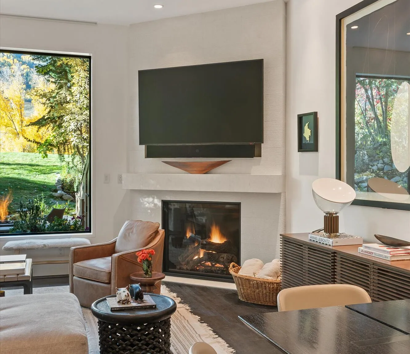 3 bed, 3.0 bath, 1917 sqft, $40,000 — Photo 3