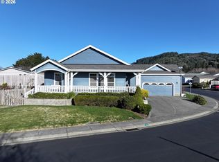 98126 W Benham Ln Space 17, Brookings, OR 97415