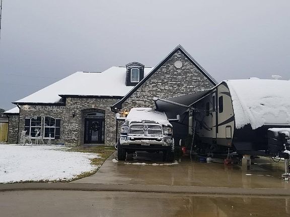 3rd image of 2723 Eastdale Dr