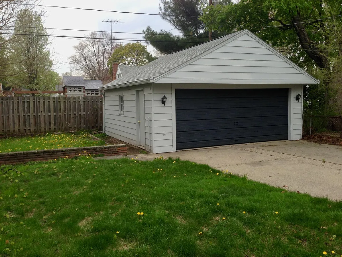 Property Photo - 3713 Roanoke Rd