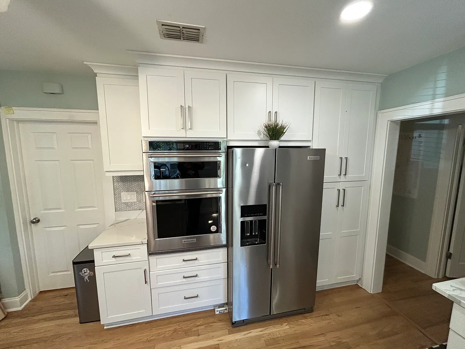 2 bed, 1154 sqft, $2,300 — Photo 3