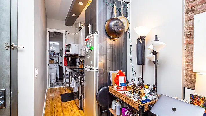 Rented by Nooklyn NYC LLC | media 38